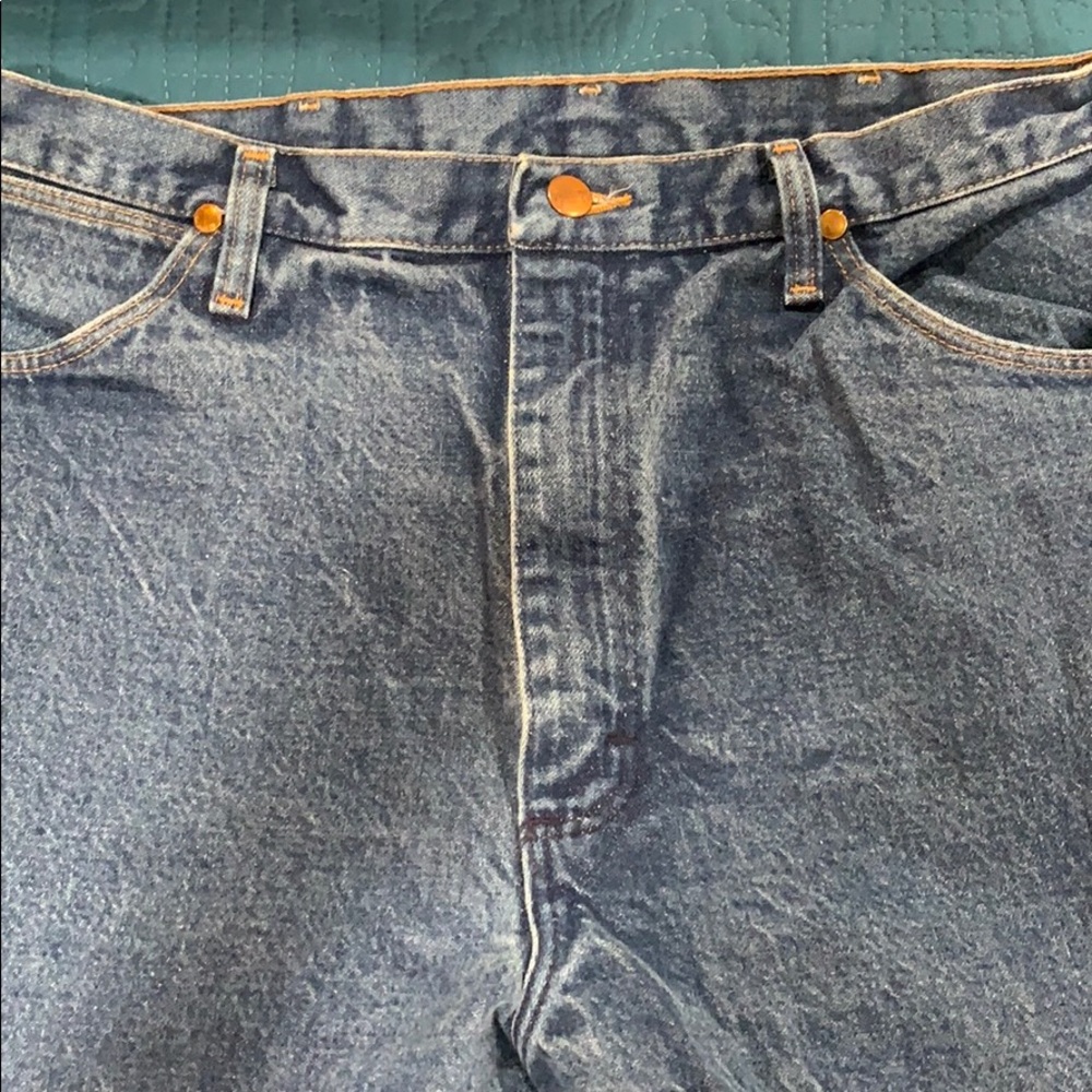 Men’s Wrangler jeans